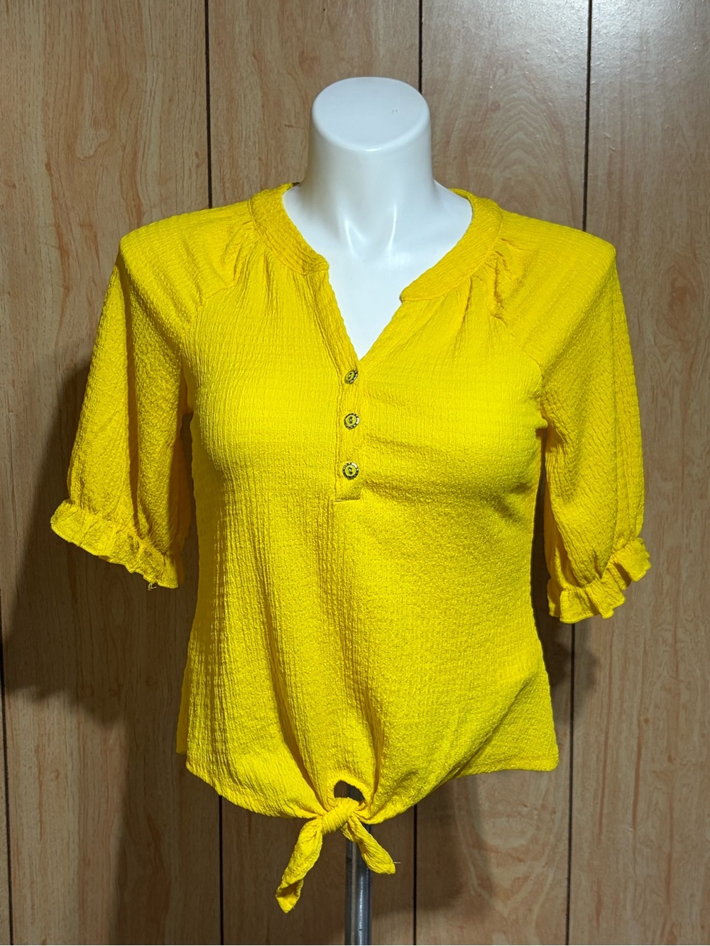 Adrienne Vittadini Bright Yellow Tie-Front Blouse SZ - S